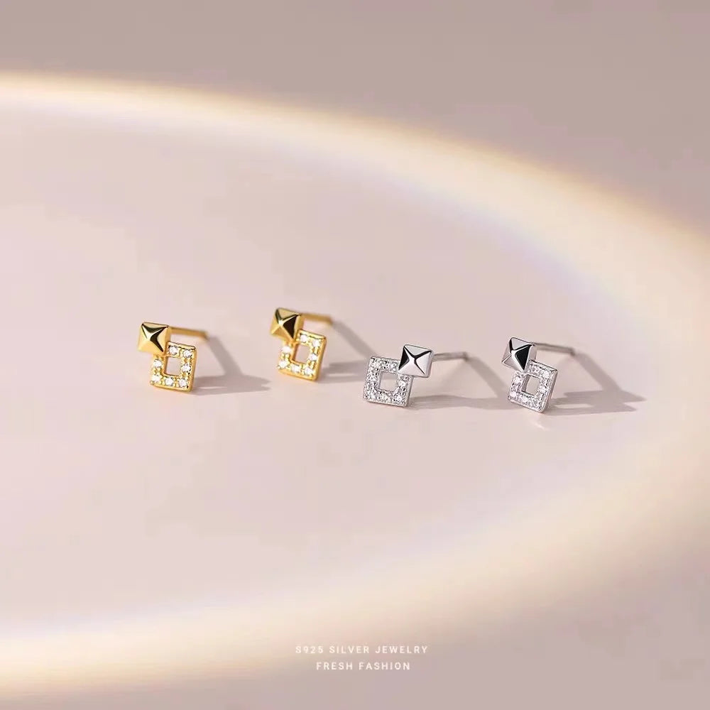 New Simple Women Earrings Silver Plated Mini Crystal Flowers Zircon Sweet Helix Cartilage Tragus Teen Ear Piercing Jewelry