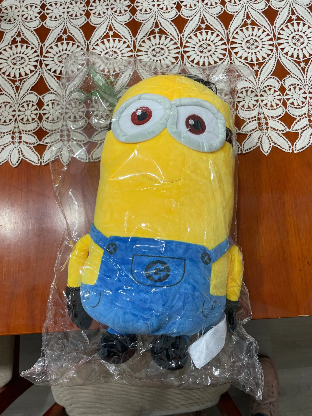 Cute Minions Movie Characters Yellow Plush Toys Bob Stuart In Jeans Soft Dolls Toys & Hobbies Christmas Birthday Gift 1pcs