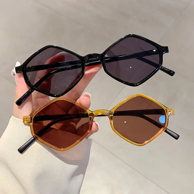 2024 Sunglasses Women Rhombus Clear Blue Sun Glasses Irregular Vintage Small Frame Goggle Uv400